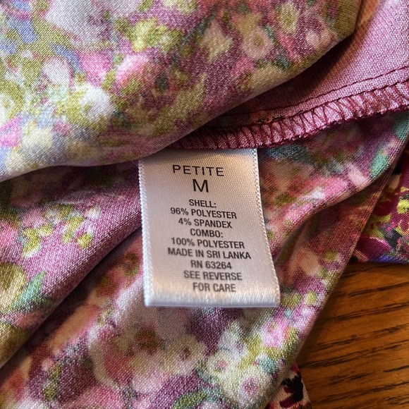 ROZ & ALI FLORAL DRESS - Picture 5 of 6